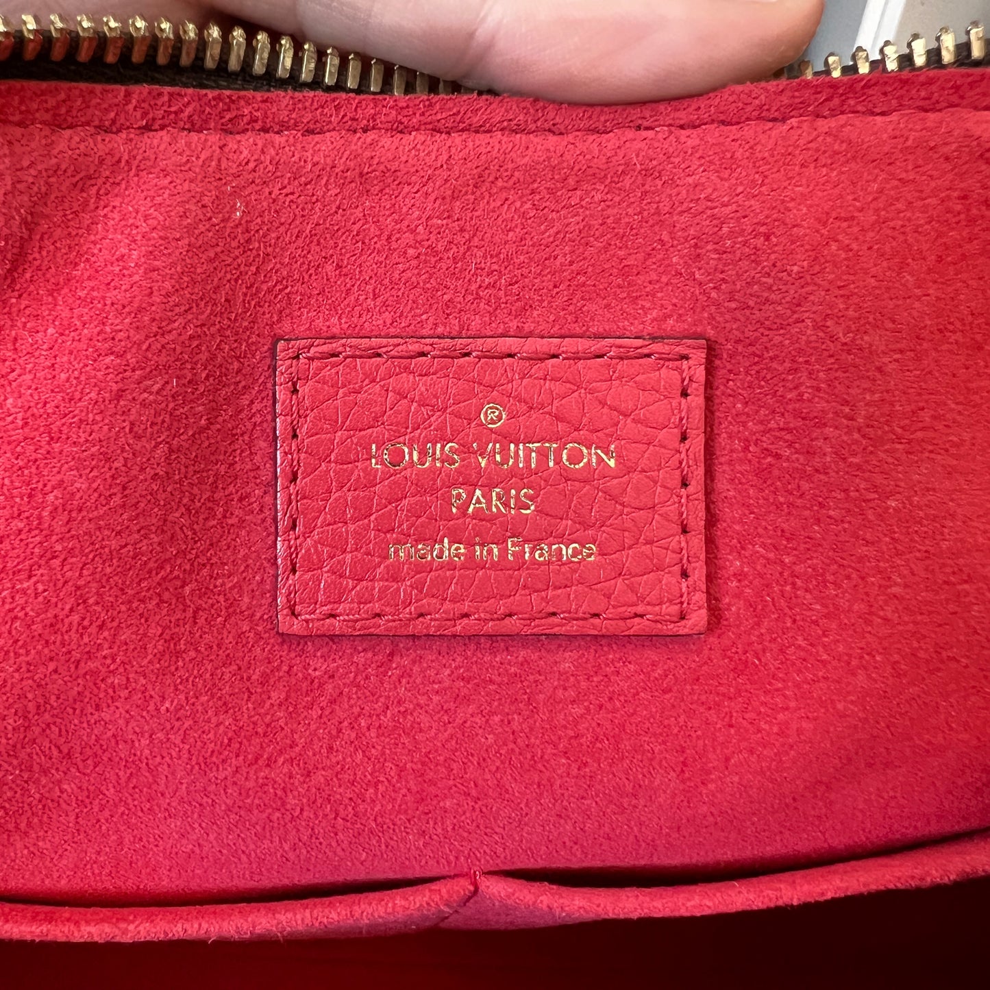 Louis Vuitton Monogram Retiro NM Poppy