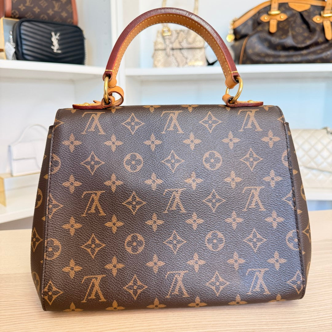 Louis Vuitton Monogram Cluny BB Vieux Rose