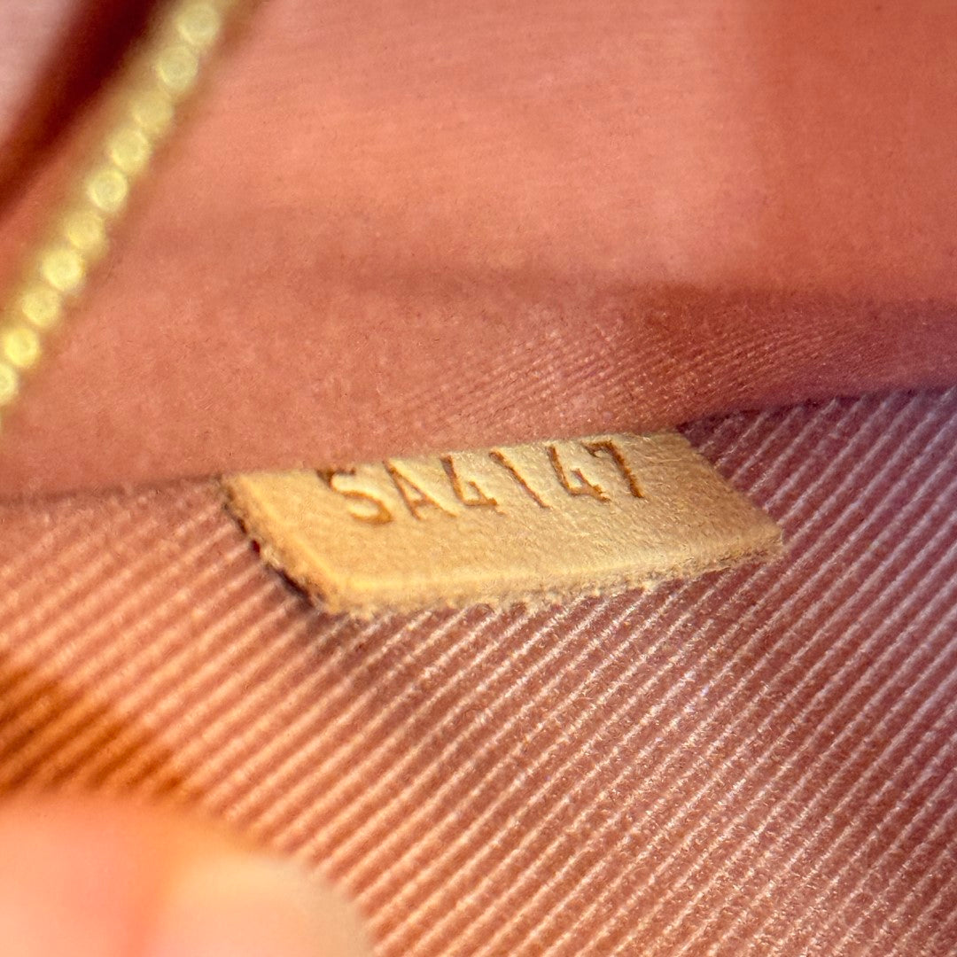 Louis Vuitton Monogram Cluny BB Vieux Rose