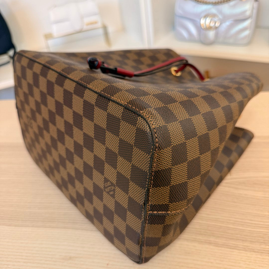 Louis Vuitton Damier Ebene Neonoe MM Cherry Berry