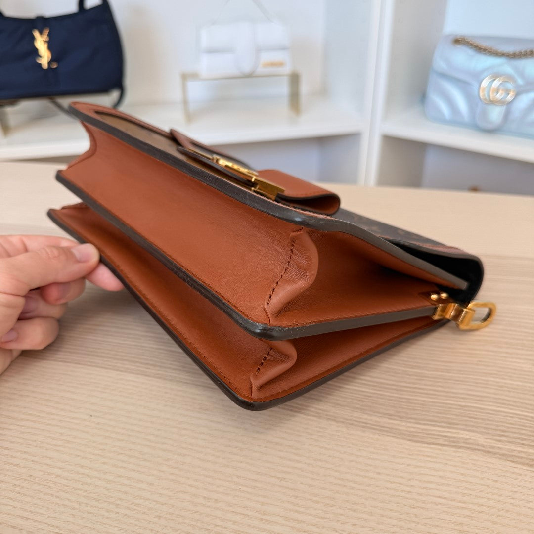 Louis Vuitton Reverse Monogram Dauphine MM