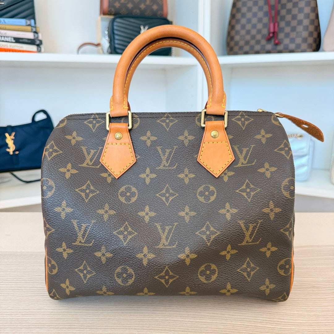 Louis Vuitton Monogram Speedy 25