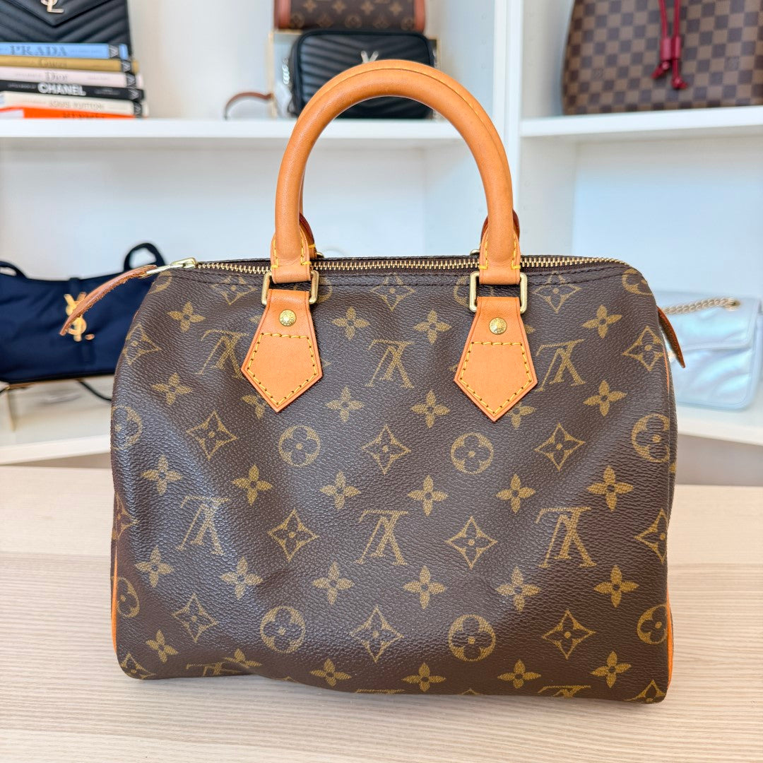 Louis Vuitton Monogram Speedy 25