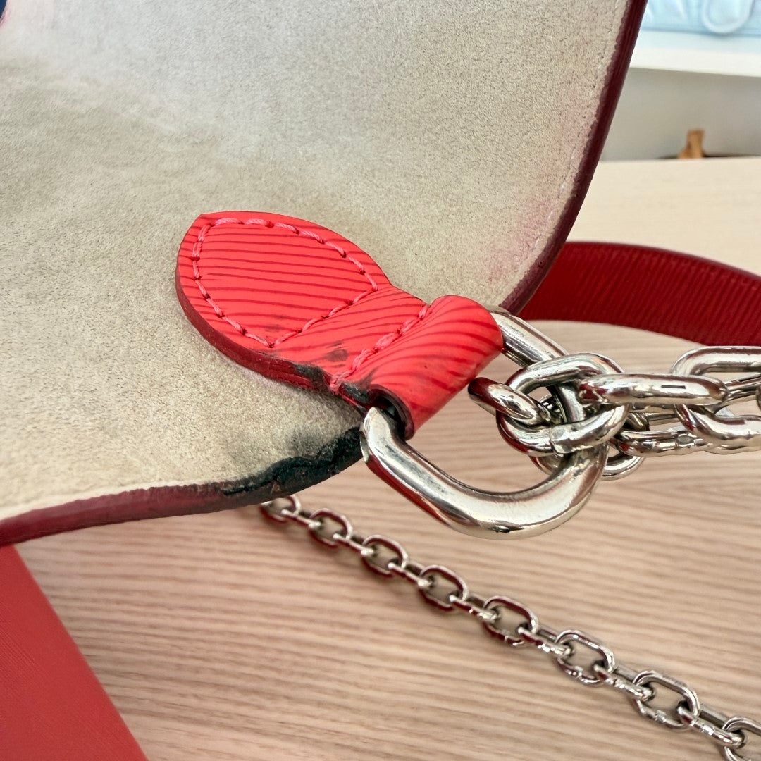 Louis Vuitton Epi Twist MM Red