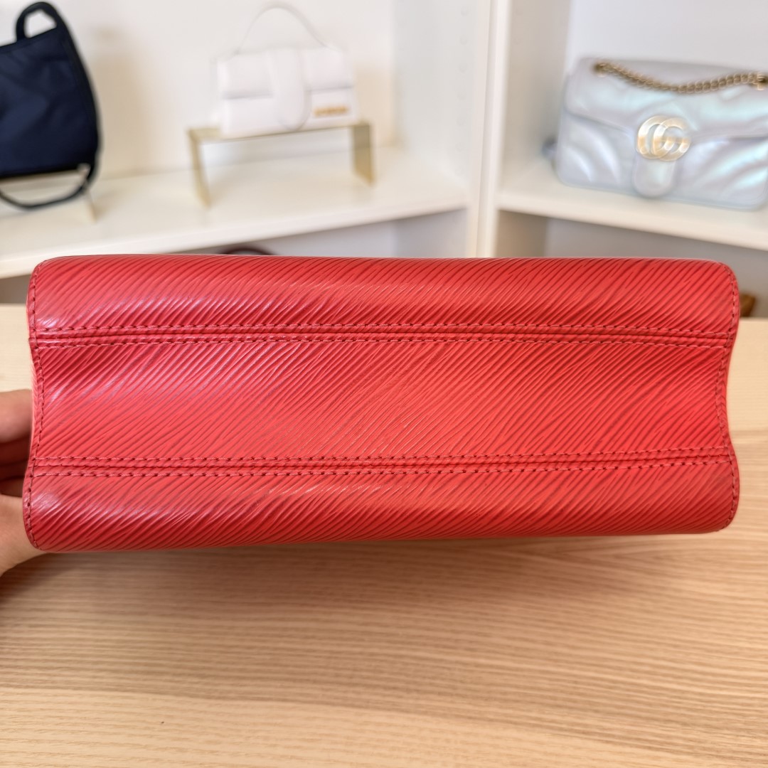 Louis Vuitton Epi Twist MM Red
