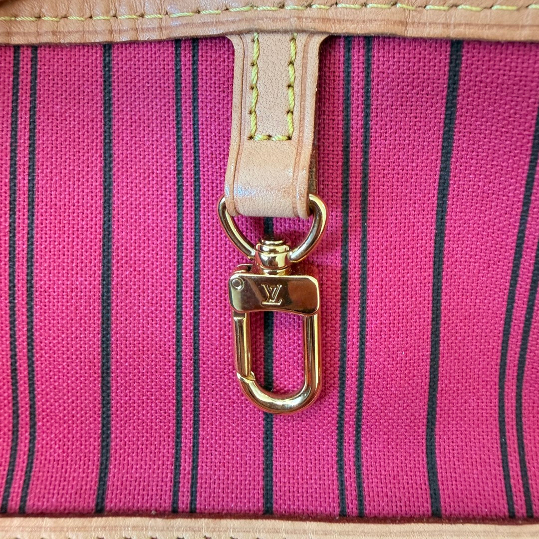 Louis Vuitton Monogram Neverfull MM Pivoine