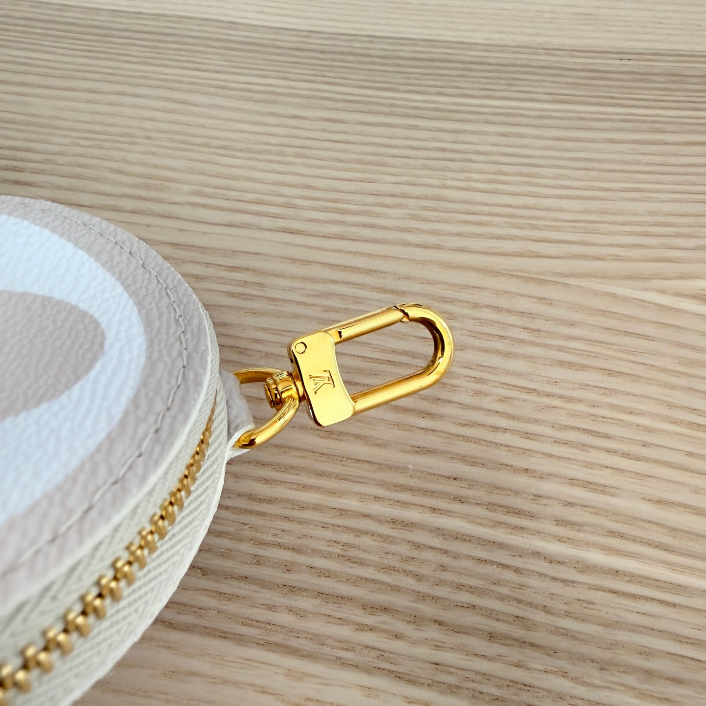 Louis Vuitton Monogram Giant By The Pool Multi Pochette Accessories Brume Coin Purse