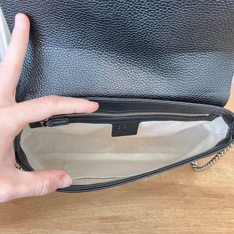 Gucci Pebbled Calfskin Medium Soho Flap Crossbody Black