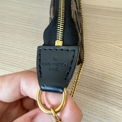 Louis Vuitton Damier Paillettes Mini Pochette Accessories Black
