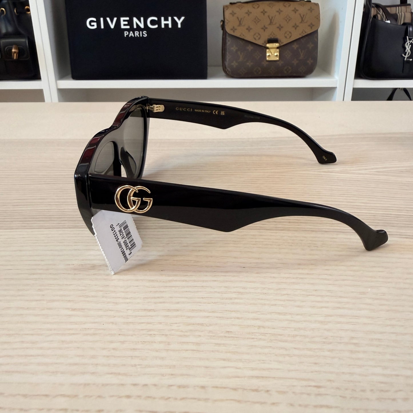 Gucci Generation Cat Eye Sunglasses, 58mm Black