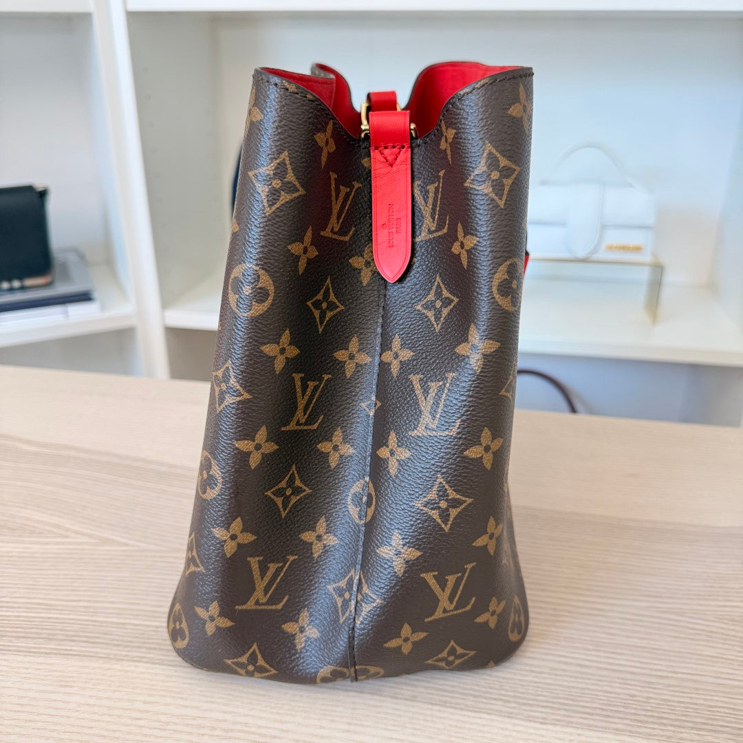Louis Vuitton Monogram Neonoe MM Coquelicot