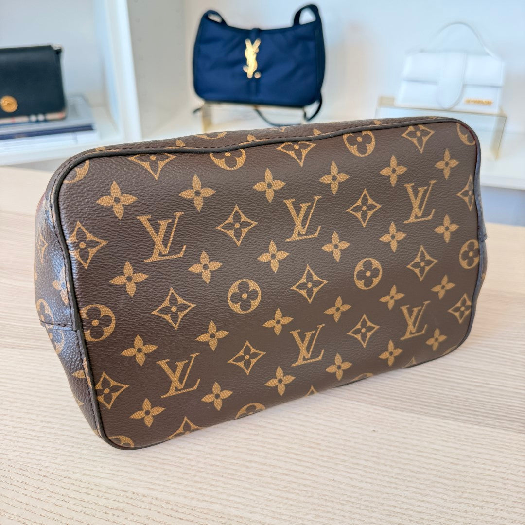 Louis Vuitton Monogram Neonoe MM Coquelicot