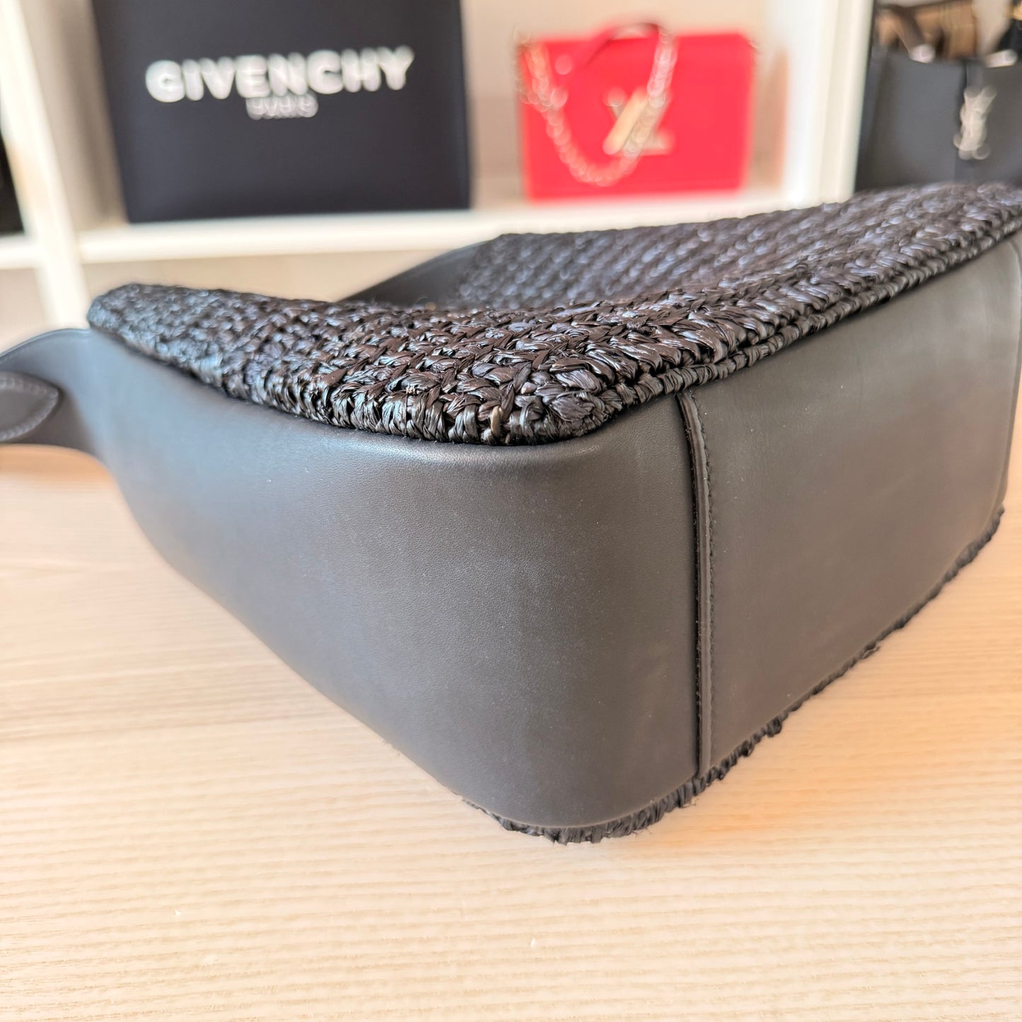 Saint Laurent Small Le 5 A 7 Hobo Bag Nero