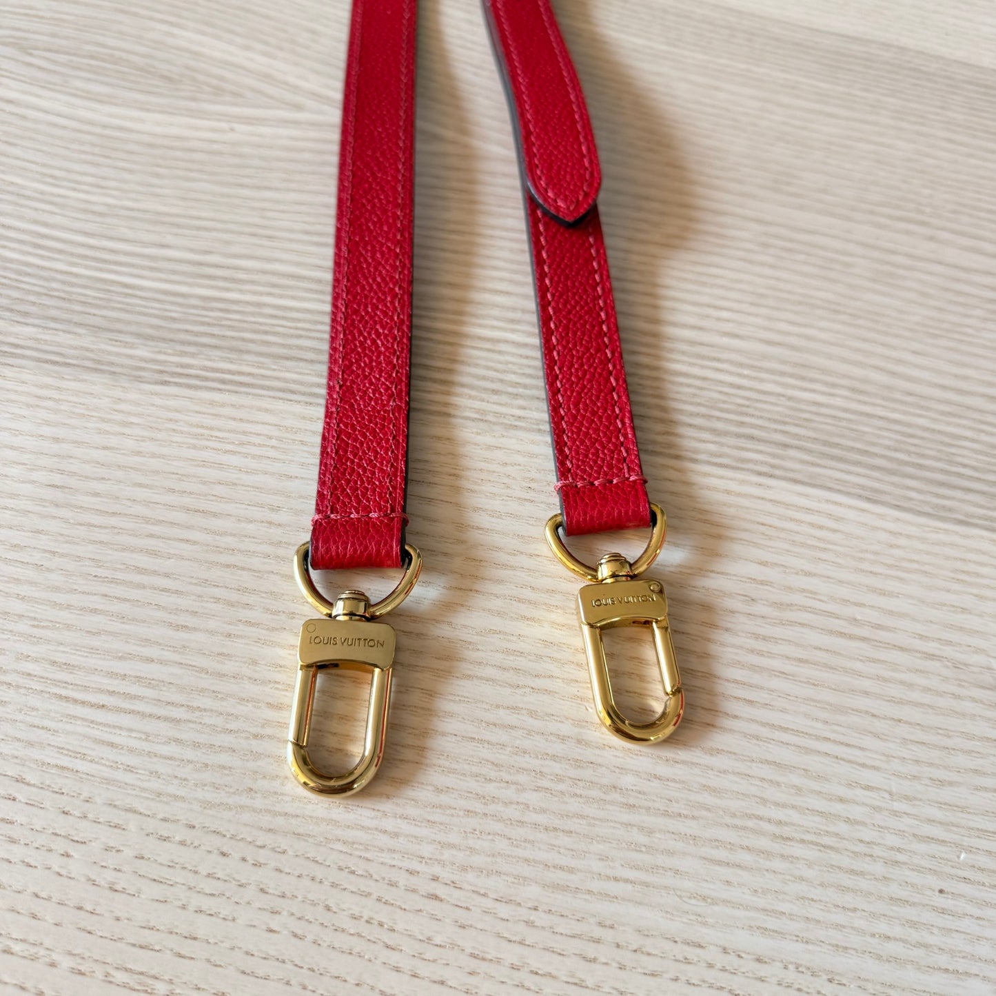 Louis Vuitton Monogram Pochette Metis Empreinte Leather Red