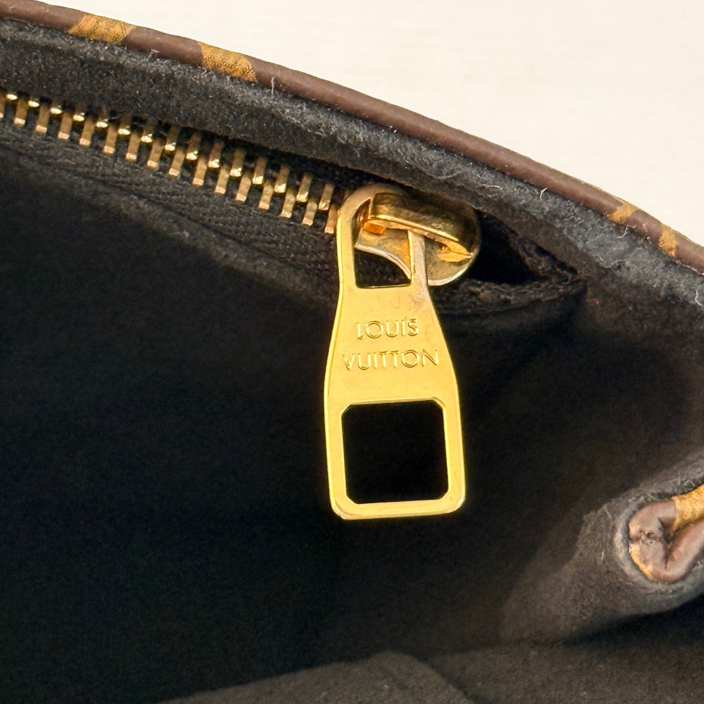 Louis Vuitton Monogram Saint Placide Black