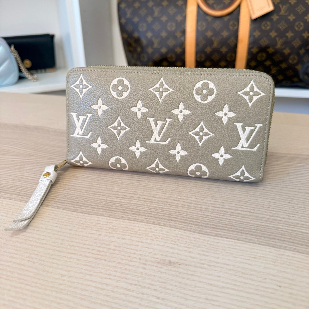Louis Vuitton Empreinte Monogram Spring in the City Zippy Wallet