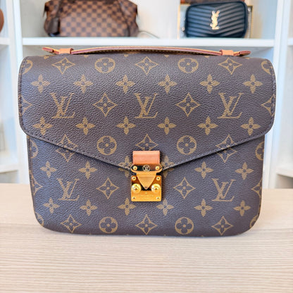Louis Vuitton Monogram Pochette Metis