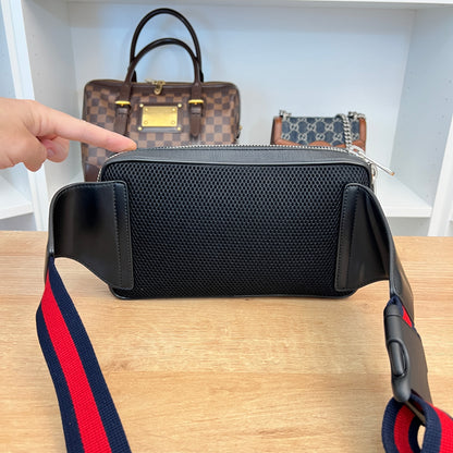 Gucci GG Supreme Tiger Black Belt Bag