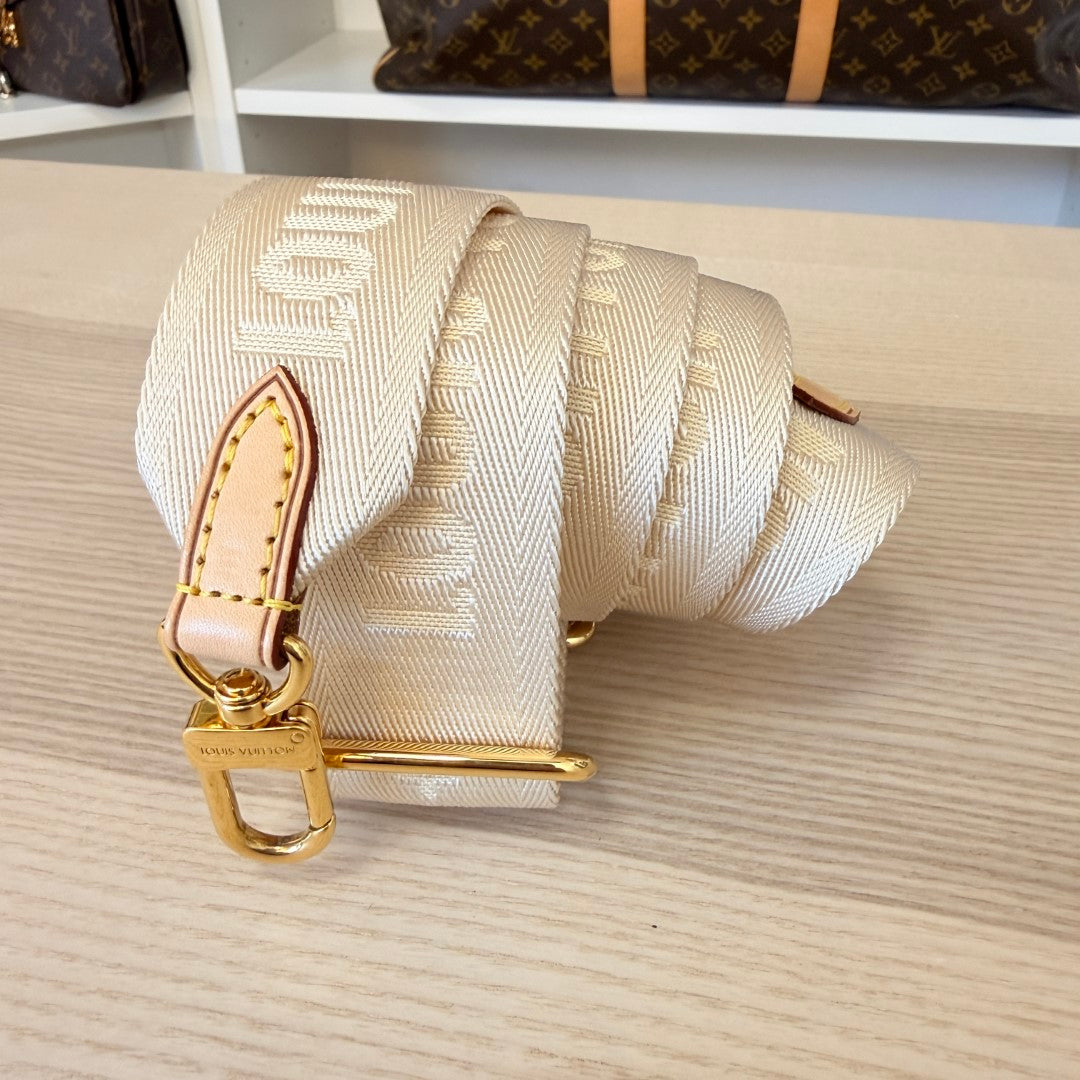 Louis Vuitton Monogram Multi Pochette Accessories Shoulder Strap Cream