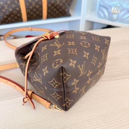 Louis Vuitton Monogram Montsouris BB NM