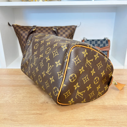 Louis Vuitton Monogram Speedy 25