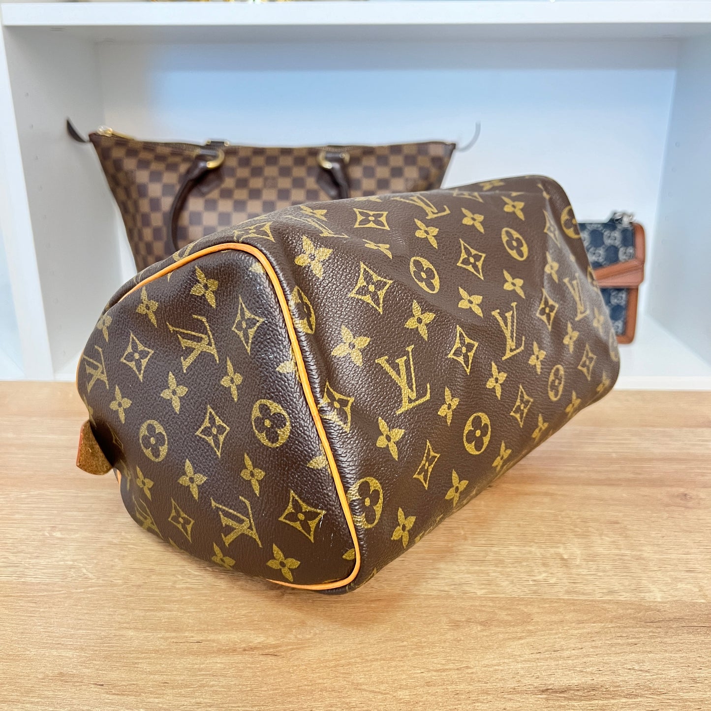 Louis Vuitton Monogram Speedy 25