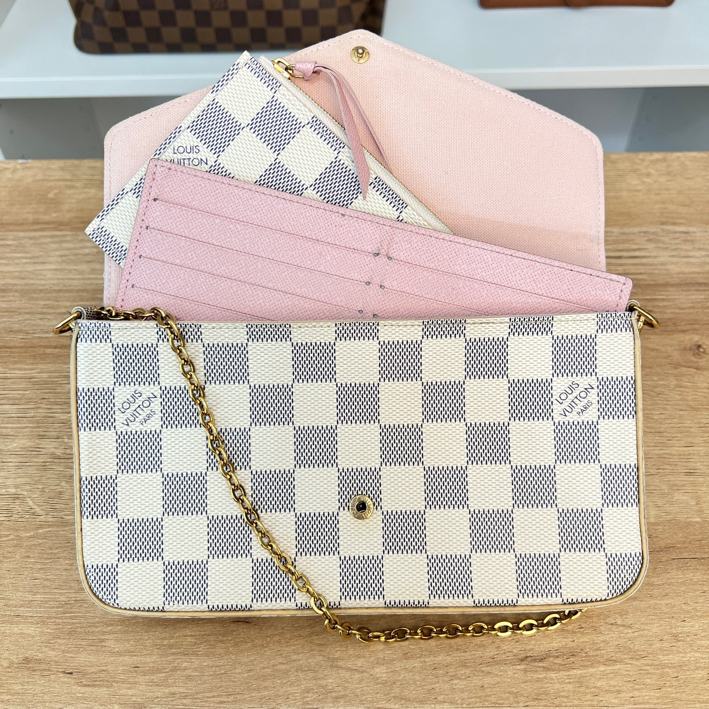 Louis Vuitton Damier Azur Pochette Felicie