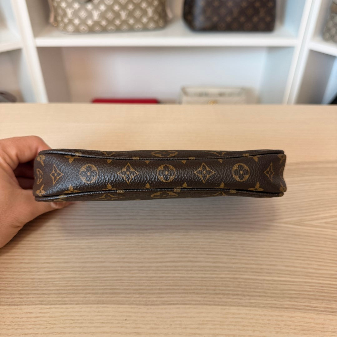 Louis Vuitton Monogram Multi-Pochette Accessories Small Pouch