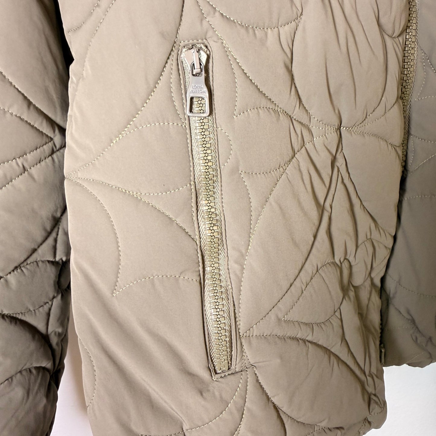 Louis Vuitton Monogram Flower-Quilted Hooded Zip Jacket FR48
