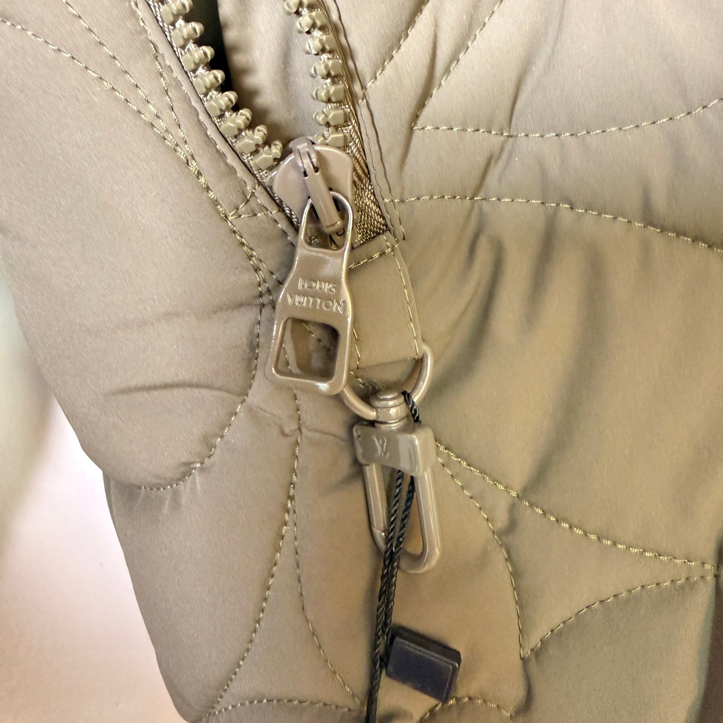 Louis Vuitton Monogram Flower-Quilted Hooded Zip Jacket FR48