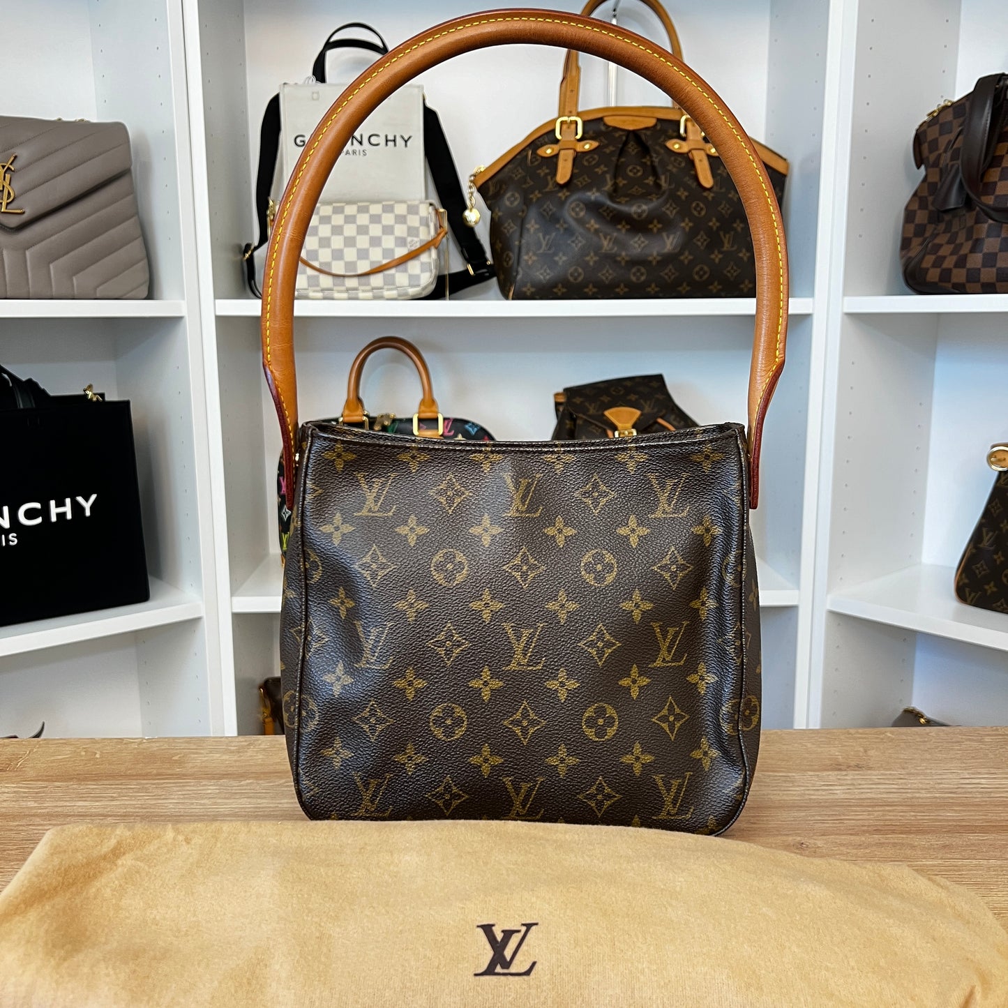 Louis Vuitton Monogram Looping MM