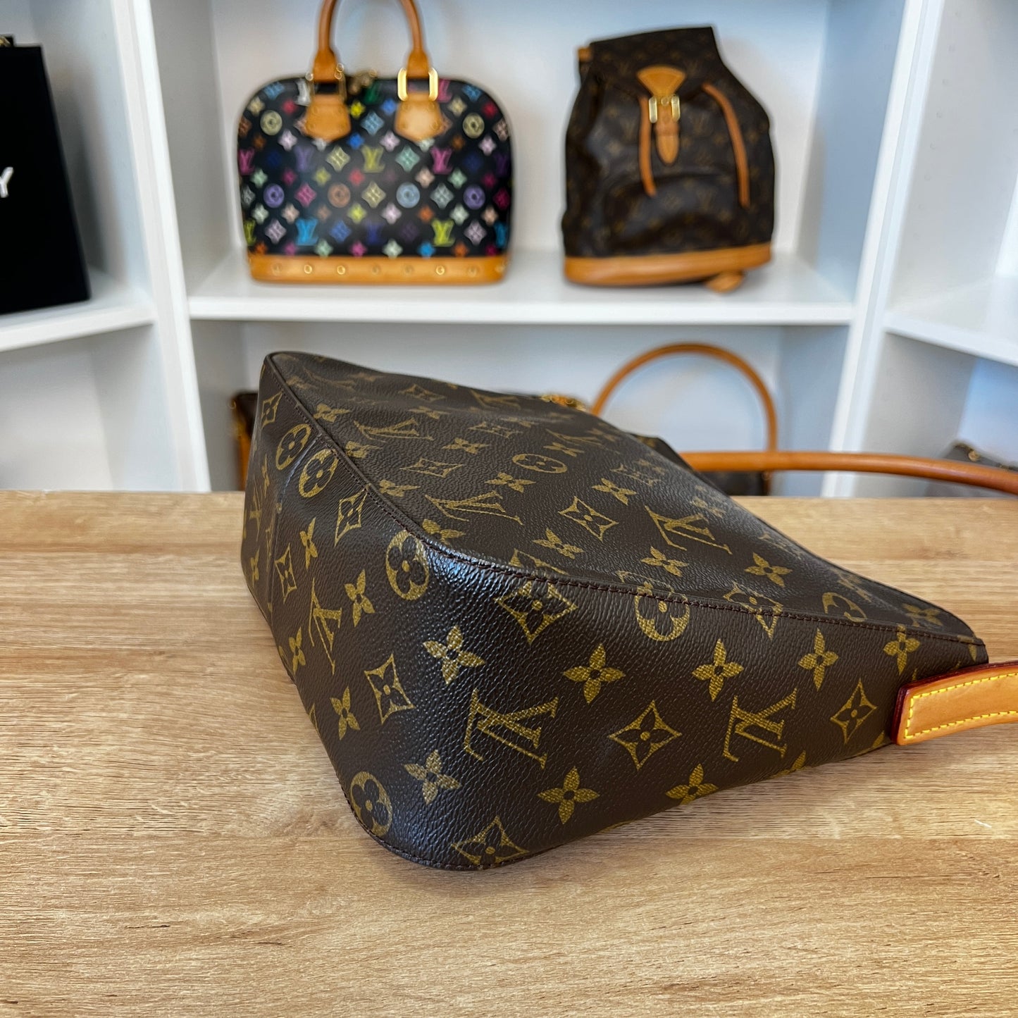 Louis Vuitton Monogram Looping MM