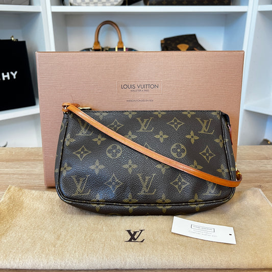 Louis Vuitton Monogram Pochette Accessories