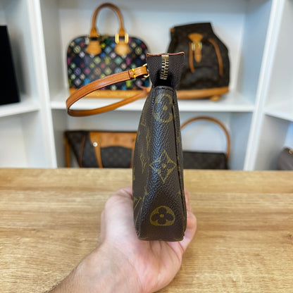 Louis Vuitton Monogram Pochette Accessories