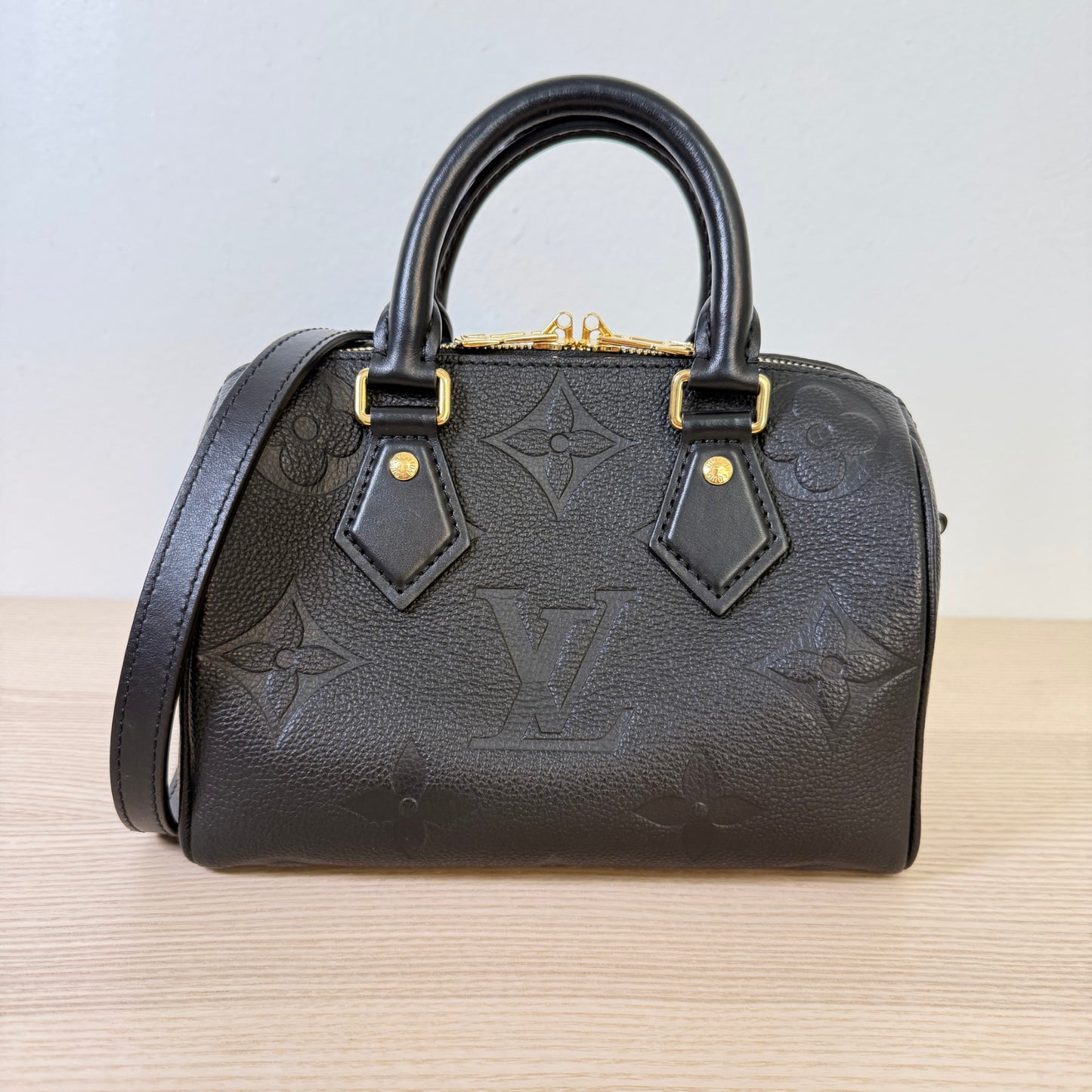 Louis Vuitton Monogram Empreinte Speedy 20 Bandouliere Black