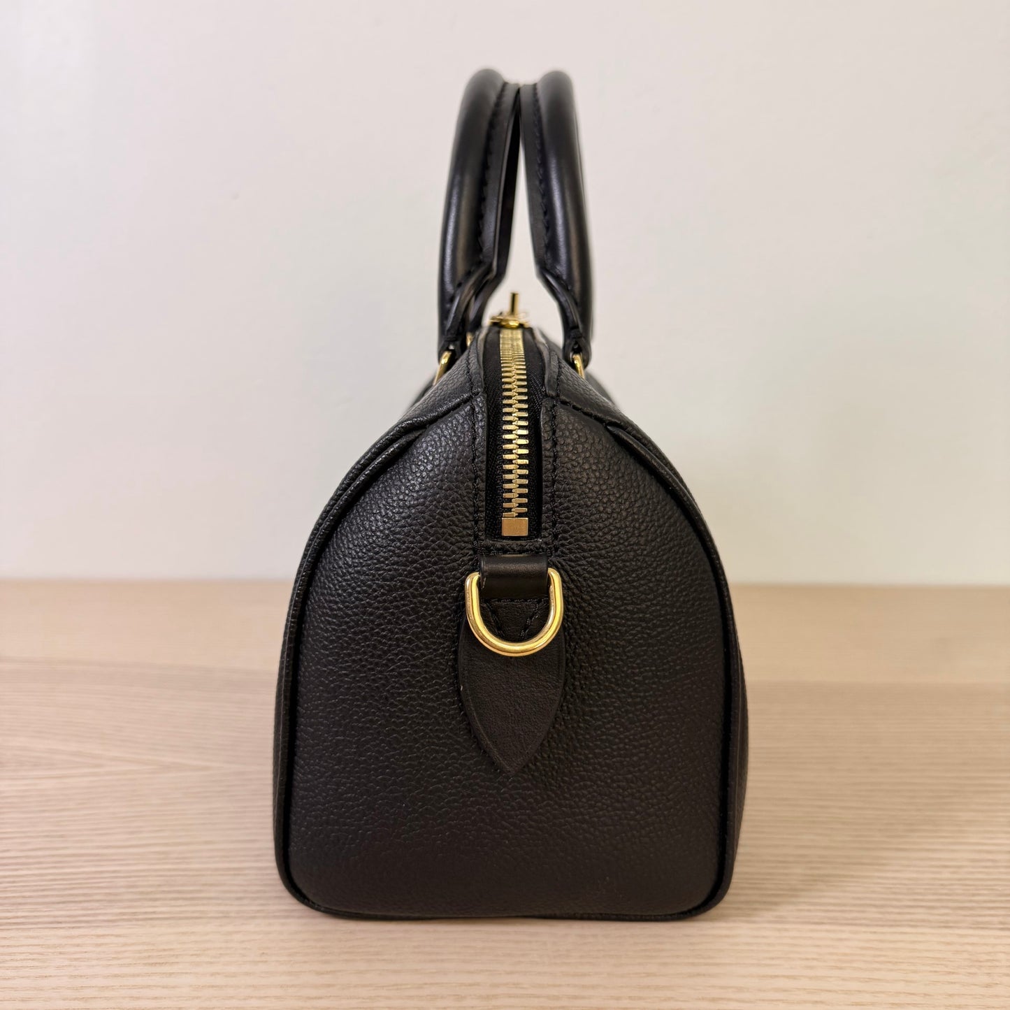 Louis Vuitton Monogram Empreinte Speedy 20 Bandouliere Black