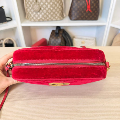Gucci Velvet Matelasse Small GG Marmont Chain Shoulder Bag Red