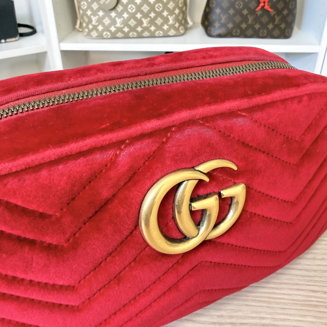 Gucci Velvet Matelasse Small GG Marmont Chain Shoulder Bag Red