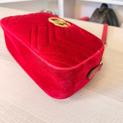 Gucci Velvet Matelasse Small GG Marmont Chain Shoulder Bag Red