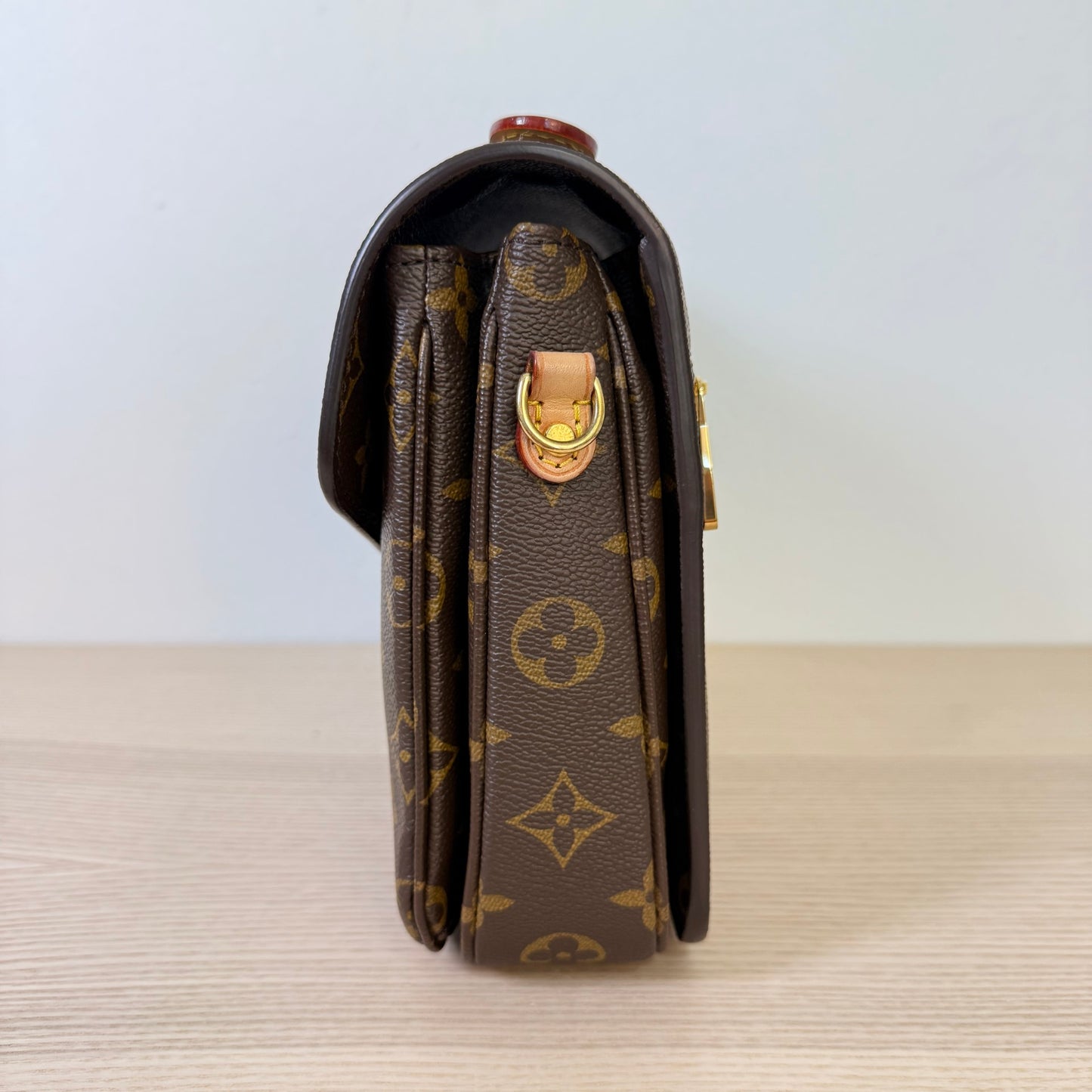 Louis Vuitton Monogram Pochette Metis