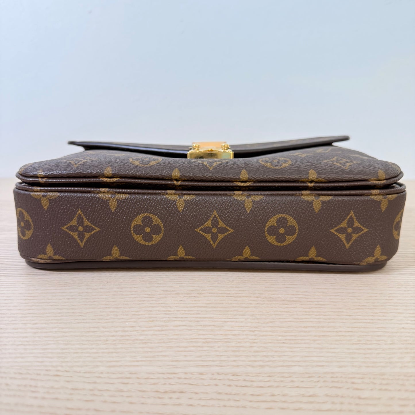 Louis Vuitton Monogram Pochette Metis