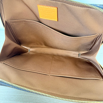 Louis Vuitton Monogram Soft Trunk Messenger MM