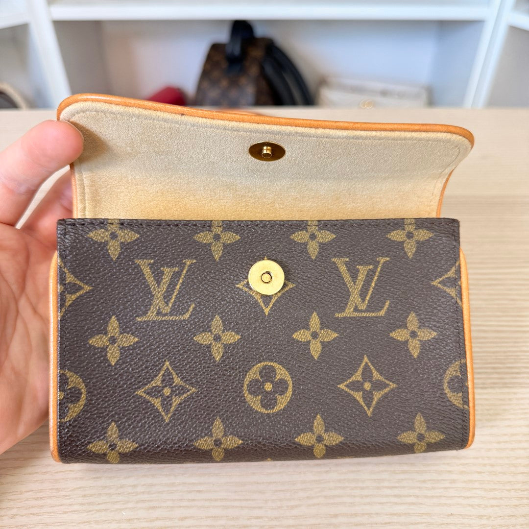 Louis Vuitton Monogram Pochette Florentine XS