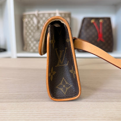 Louis Vuitton Monogram Pochette Florentine XS
