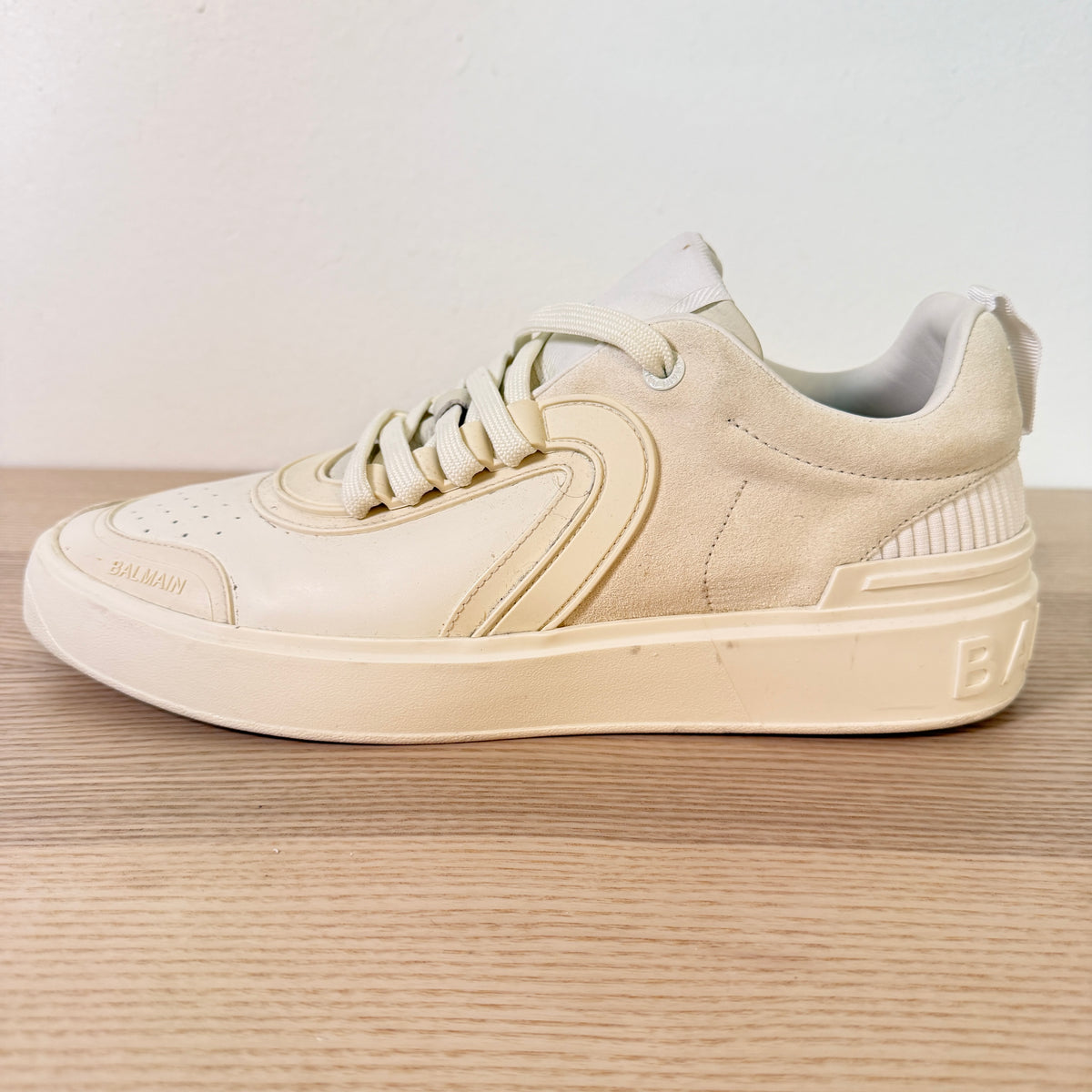 Balmain Sneakers Mens Leather White US9/EU42