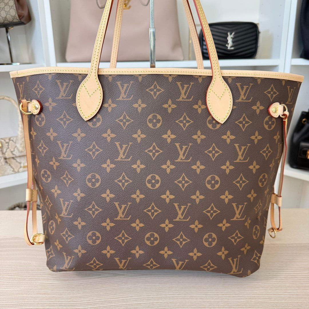 Louis Vuitton Neverfull MM Monogram Cherry