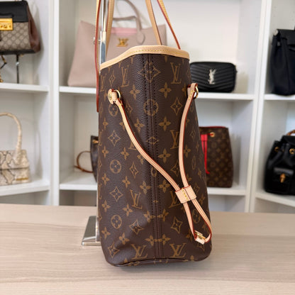 Louis Vuitton Neverfull MM Monogram Cherry