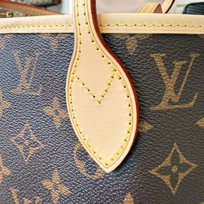 Louis Vuitton Neverfull MM Monogram Cherry