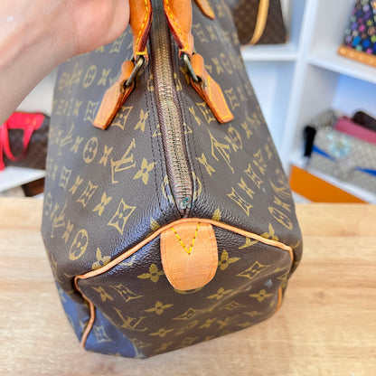 Louis Vuitton Monogram Speedy 35