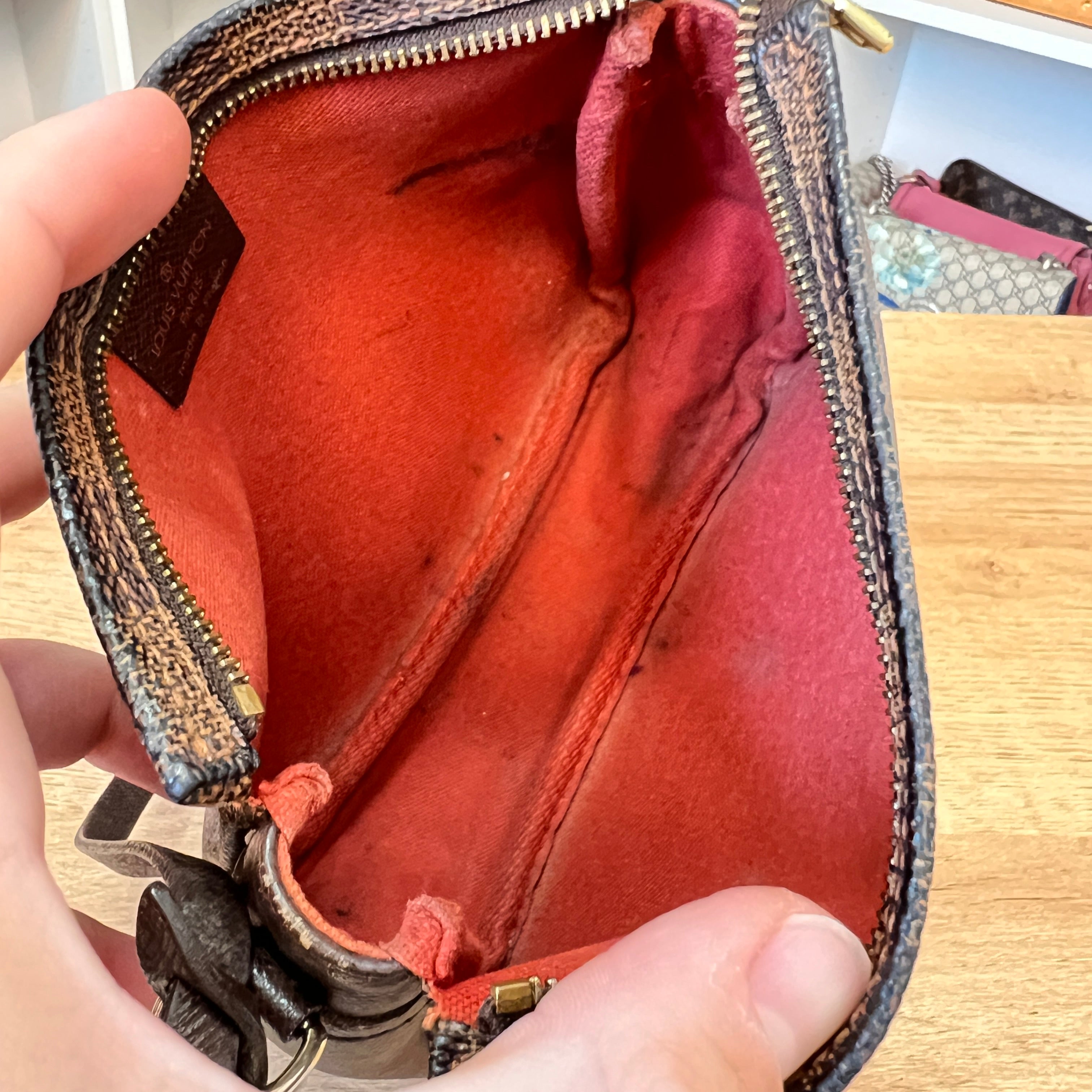 Louis Vuitton Damier Ebene Trousse Pochette – LVR